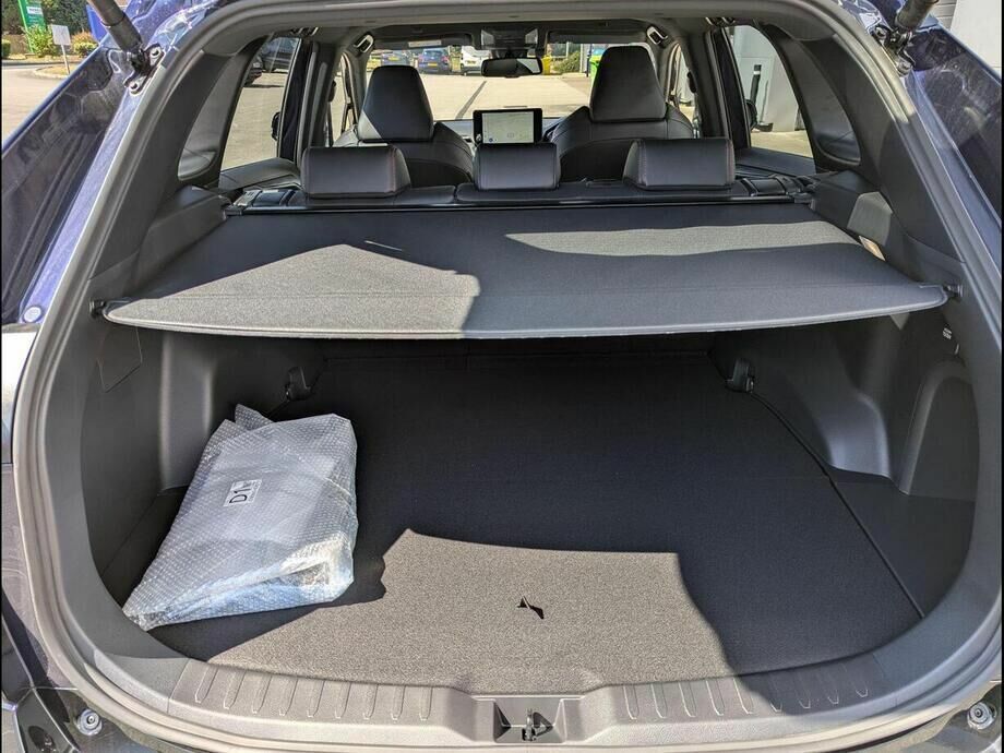 Suzuki Across 2.5 Phev E-four Cvt Silver #36