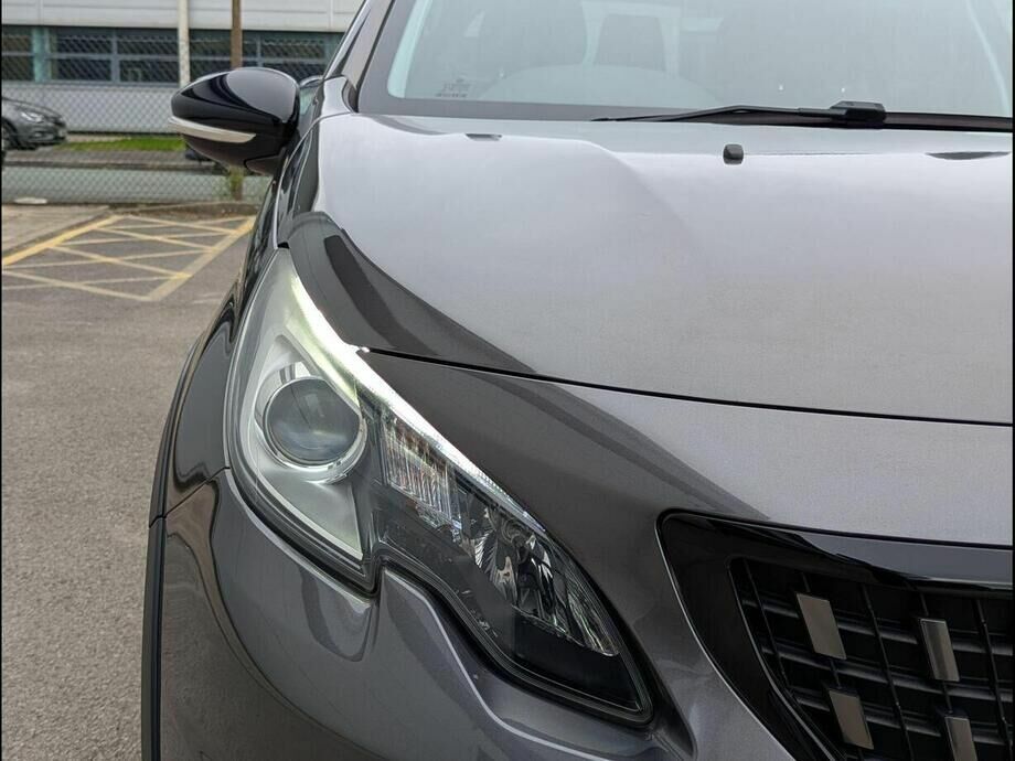 Peugeot 2008 Allure Black #35