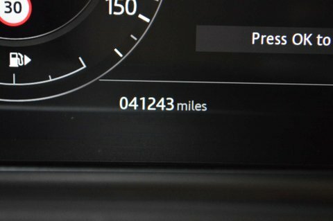Land Rover Range Rover Velar 2.0 D180 180Ps 4X4 R-dynamic Se Red #36