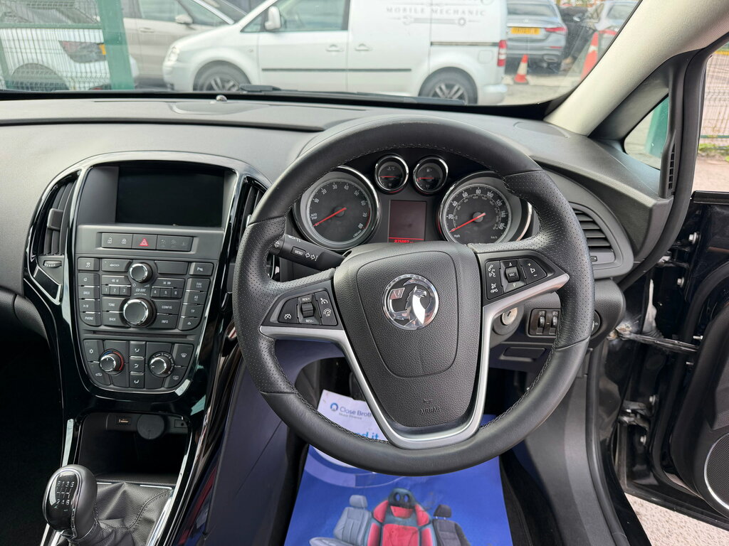 Vauxhall Astra GTC Coupe Red #10