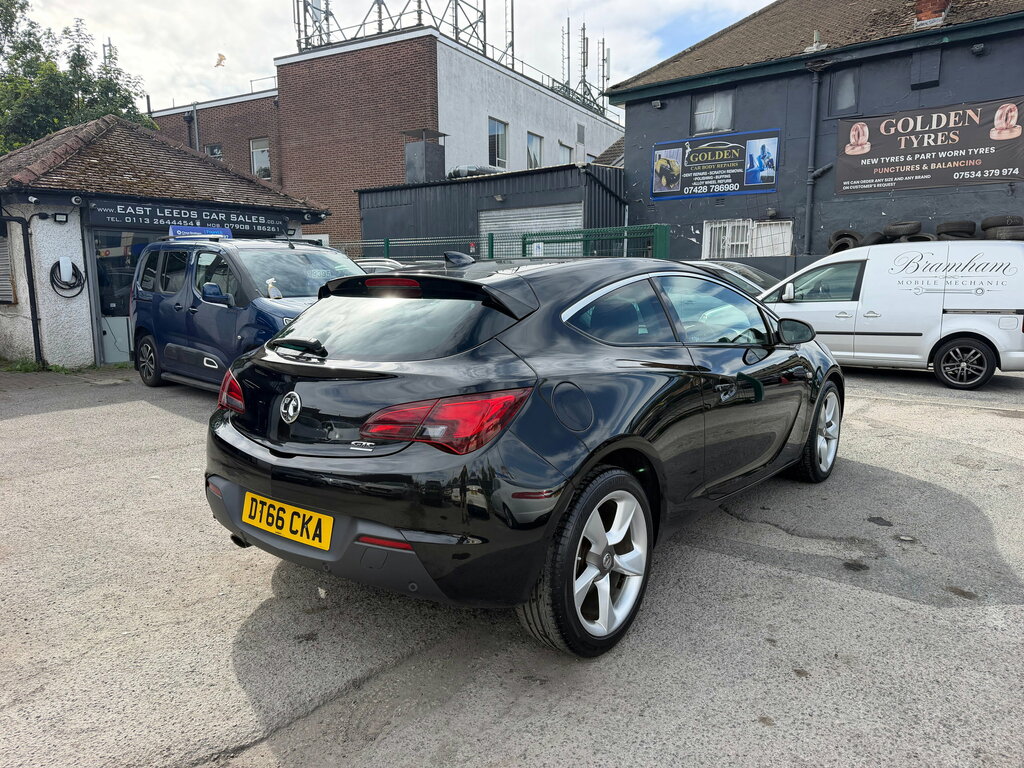 Vauxhall Astra GTC 1.4I Turbo Sri Coupe Euro 6 Ss Black #3