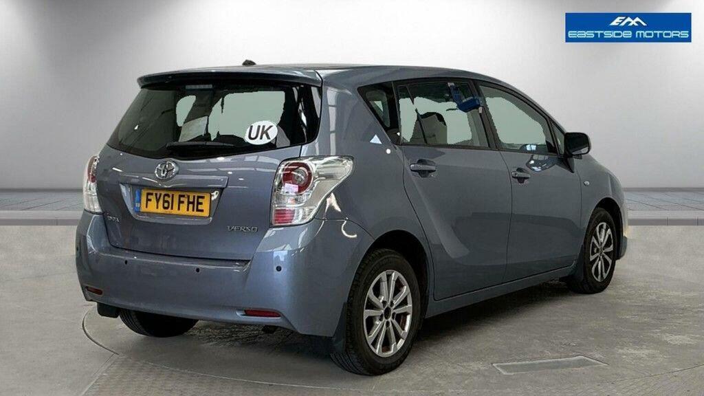Toyota Verso Mpv 1.8 V-matic Tr Multidrive S Euro 5 20116 Blue #4