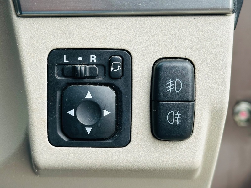 Mitsubishi Shogun Shogun Sg3 Di-d Lwb White #31