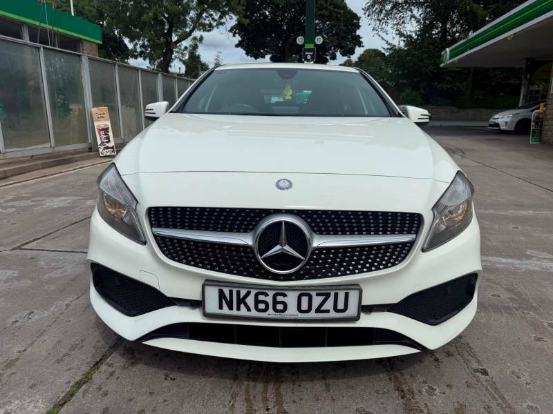 Mercedes-Benz A Class 1.5 A180d Amg Line Executive Euro 6 Ss - White