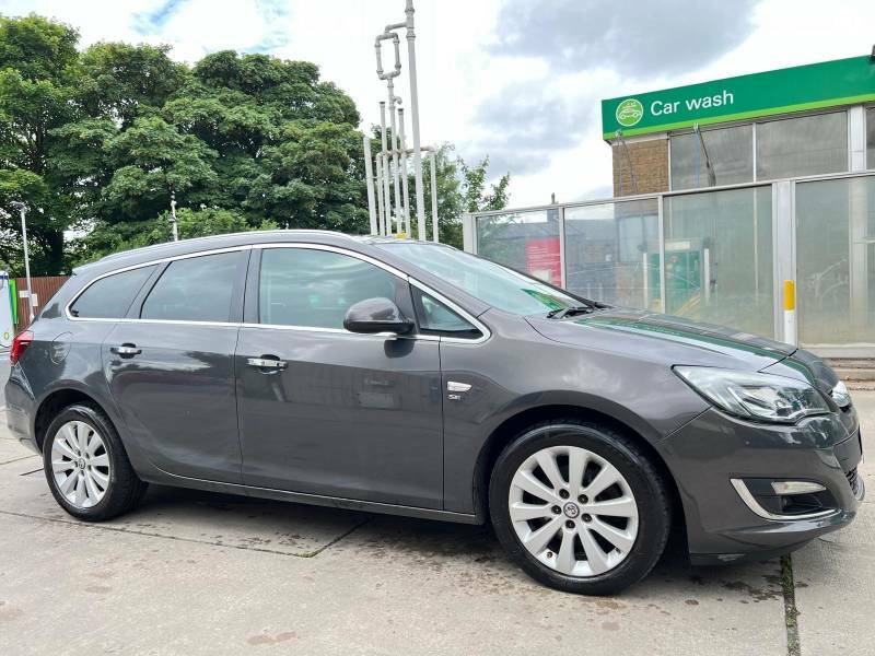 Vauxhall Astra 2.0 Cdti Se Sports Tourer Euro 5 Ss - 2013 Grey #4