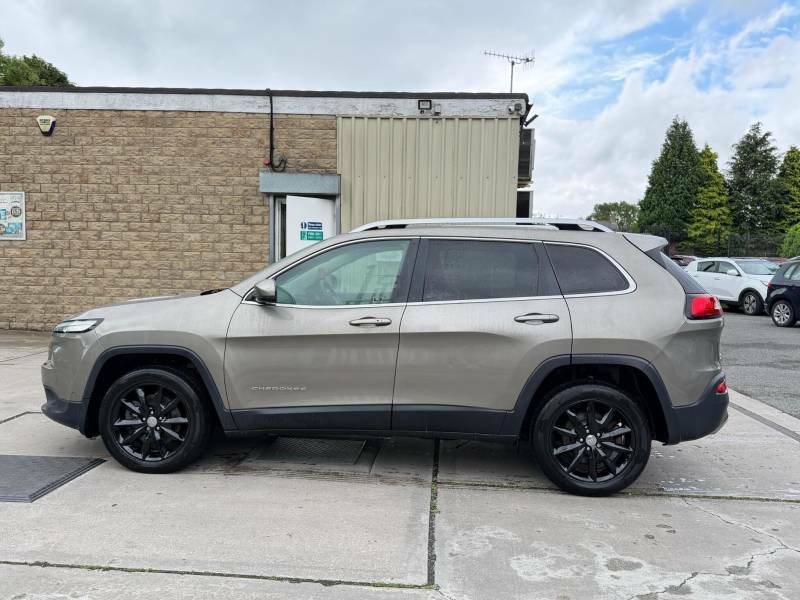 Jeep Cherokee Suv Black #22