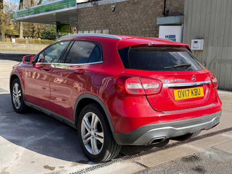 Mercedes-Benz GLA Class 2.1 Gla200d Sport Executive Euro 6 Ss Red #5