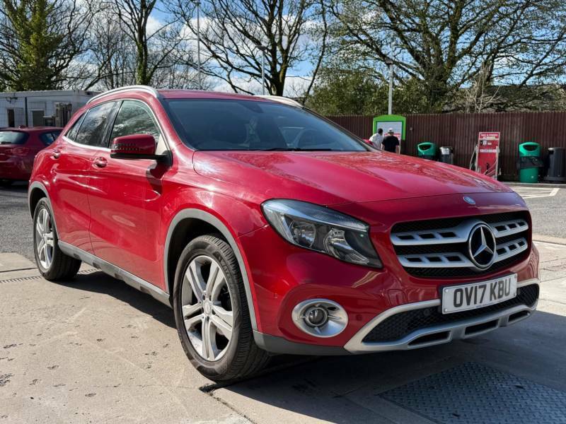 Mercedes-Benz GLA Class 2.1 Gla200d Sport Executive Euro 6 Ss Red #2