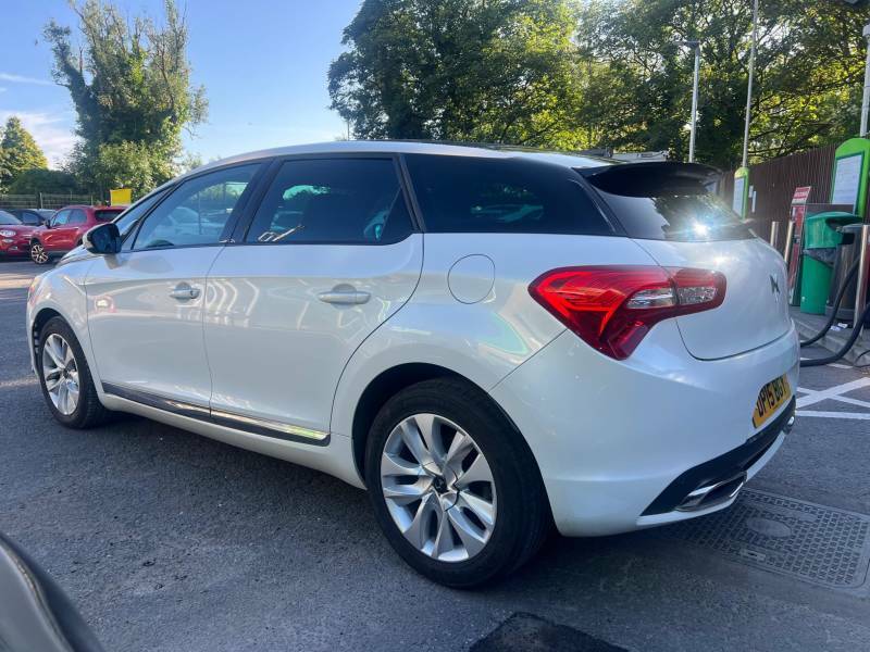DS DS 5 1.6 Bluehdi Elegance Euro 6 Ss White #4