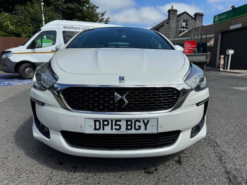 DS DS 5 1.6 Bluehdi Elegance Euro 6 Ss White