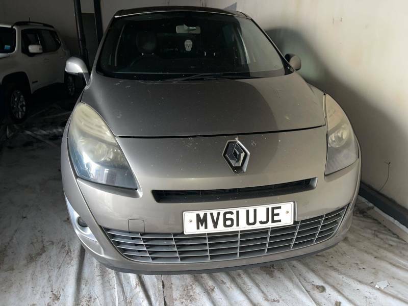 Renault Grand Scenic 1.5 Dci Dynamique Tomtom Euro 5 - 2011 61 Beige