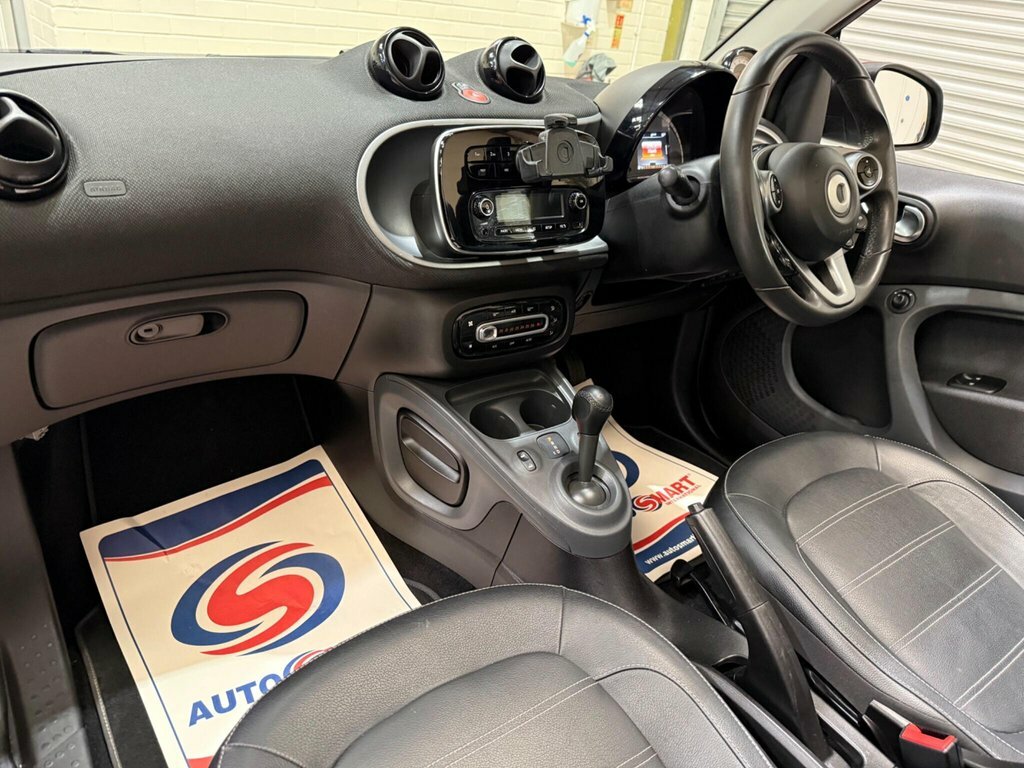 Smart Fortwo Cabrio Prime Red #10
