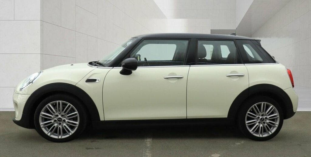 Mini Hatch 1.5L Cooper BV68OSA White #4