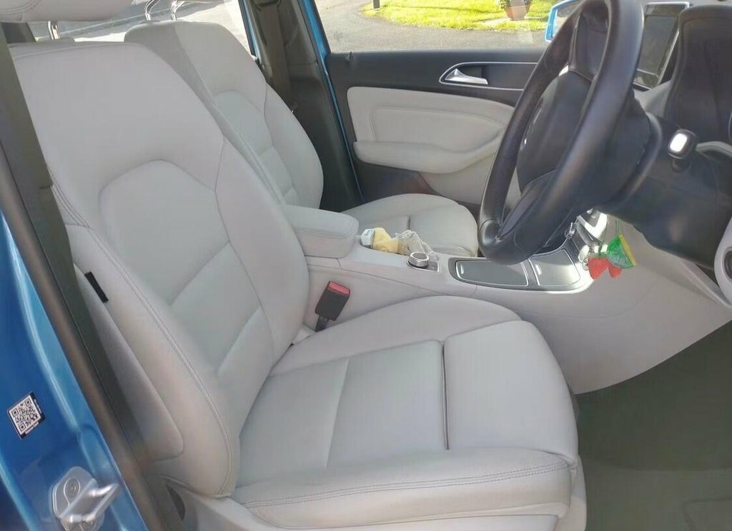 Mercedes-Benz B Class 2.1L Se Blue #3