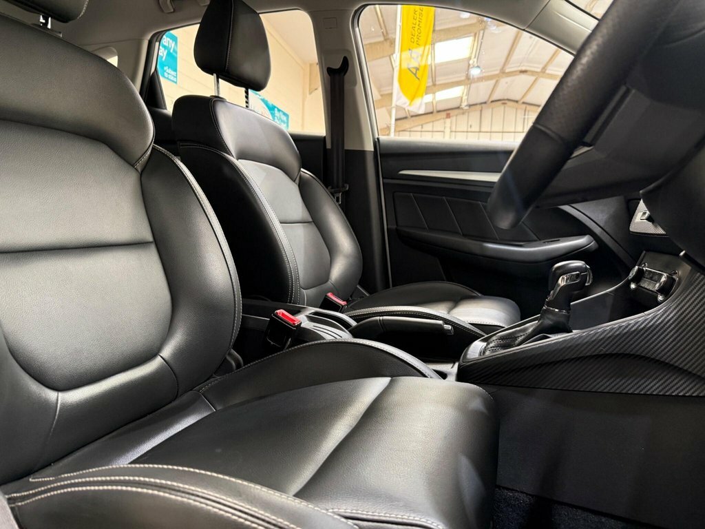 MG ZS 1L Exclusive Silver #6
