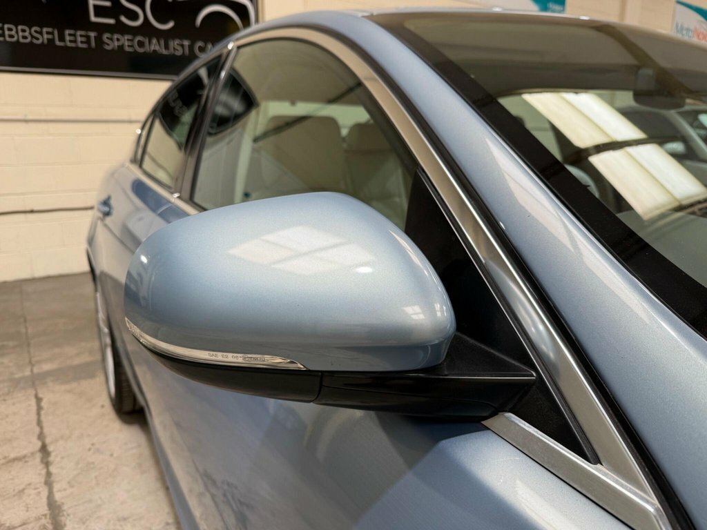 Jaguar XF V6 Premium Luxury Grey #30