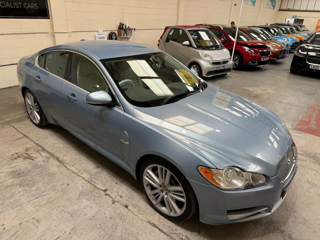 Jaguar XF V6 Premium Luxury Grey #42