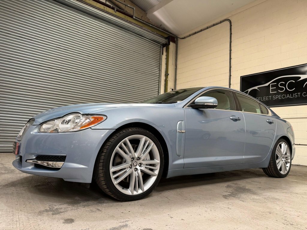 Jaguar XF V6 Premium Luxury Grey #41