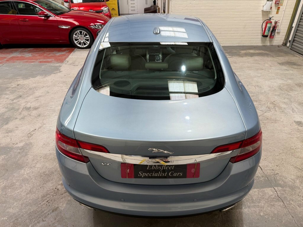 Jaguar XF V6 Premium Luxury Grey #45