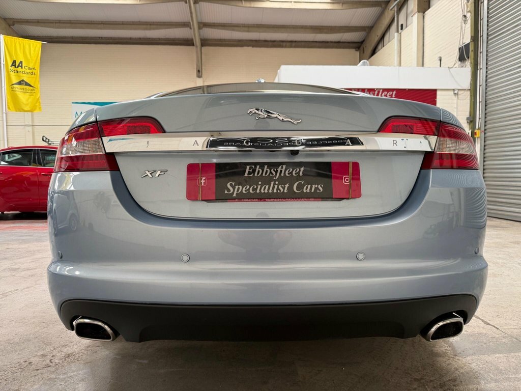 Jaguar XF V6 Premium Luxury Grey #39