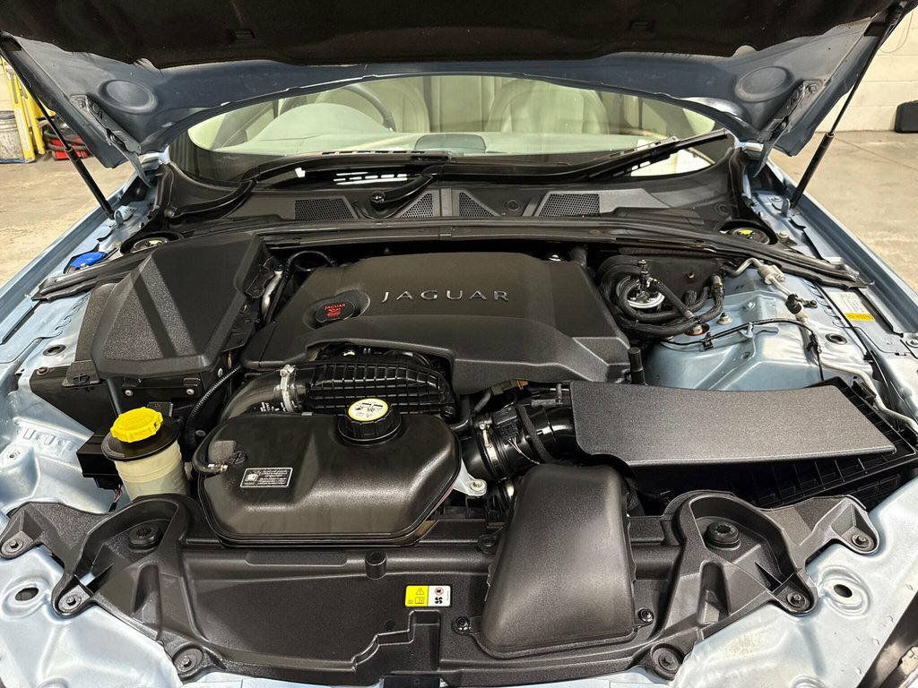 Jaguar XF V6 Premium Luxury Grey #49