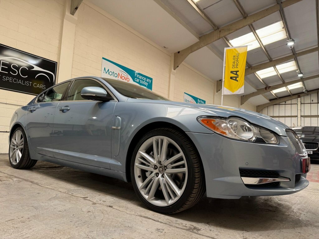 Jaguar XF V6 Premium Luxury Grey #36