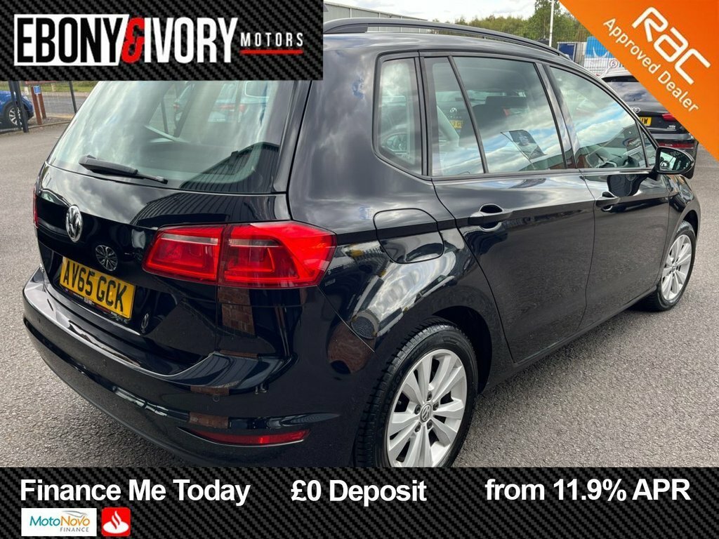 Volkswagen Golf SV 1.6L Se Black #5