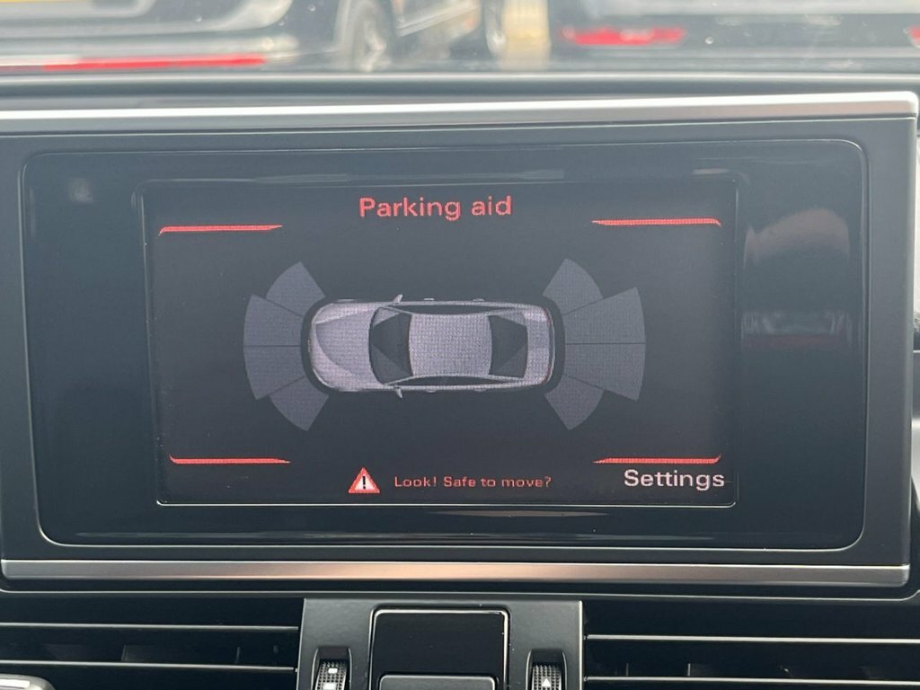 Audi A6 Saloon Black Edition White #27