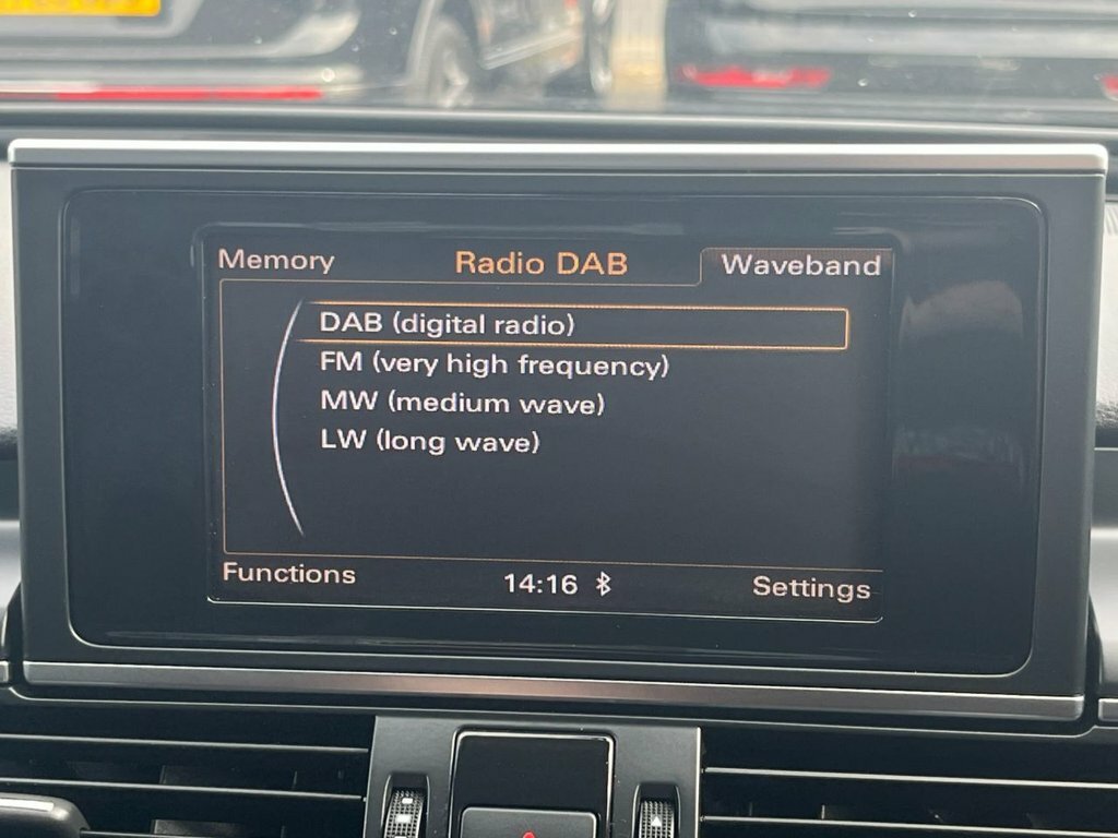 Audi A6 Saloon Black Edition White #22