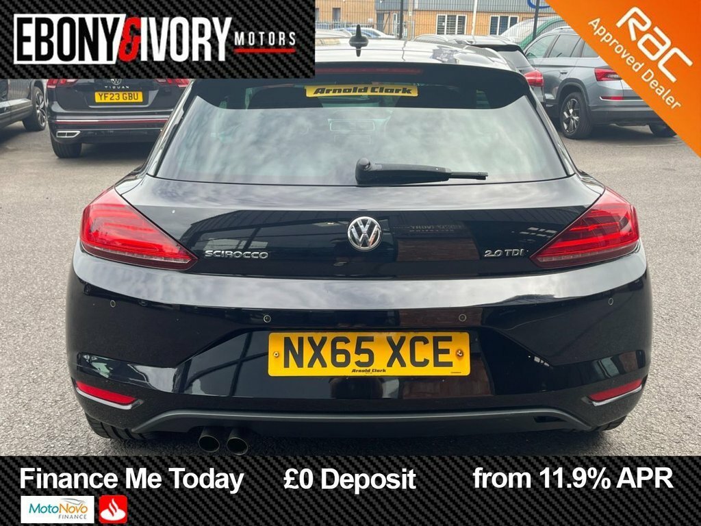 Volkswagen Scirocco 2L Gt Black #4