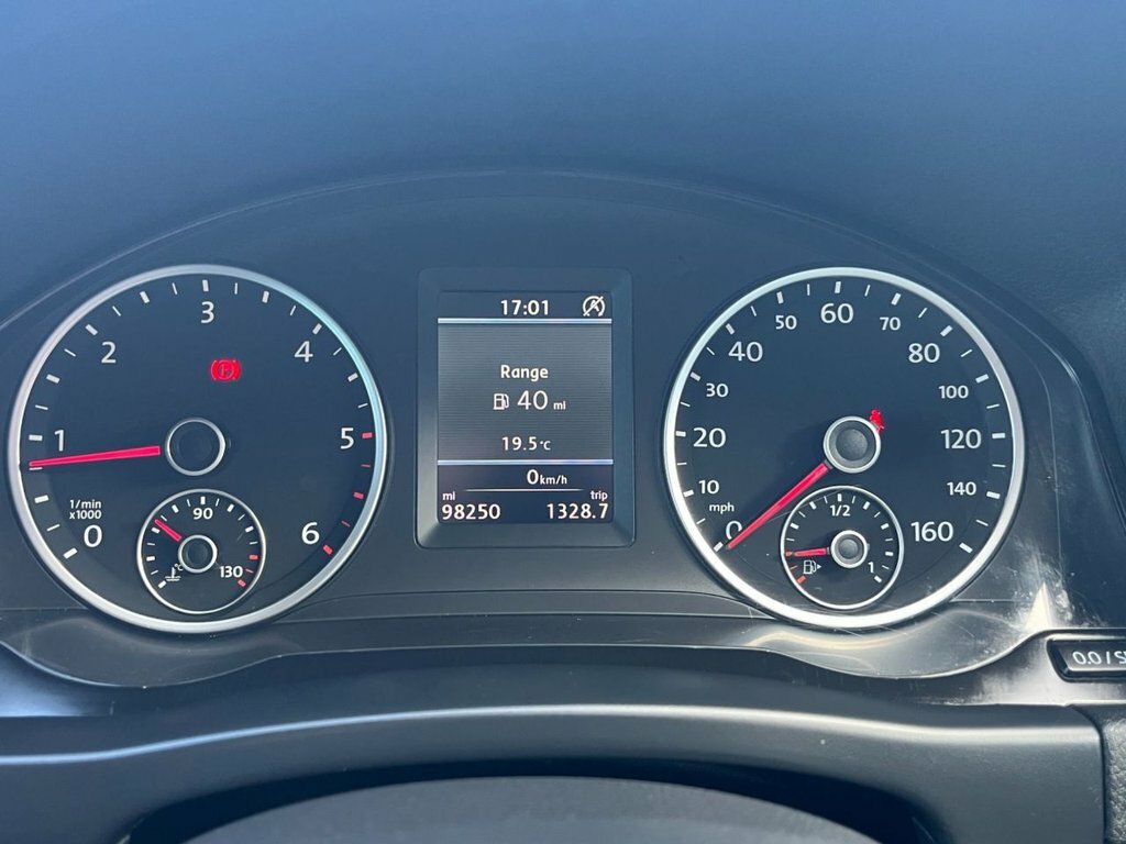 Volkswagen Tiguan 2.0 Tdi Bluemotion Tech Beige #27