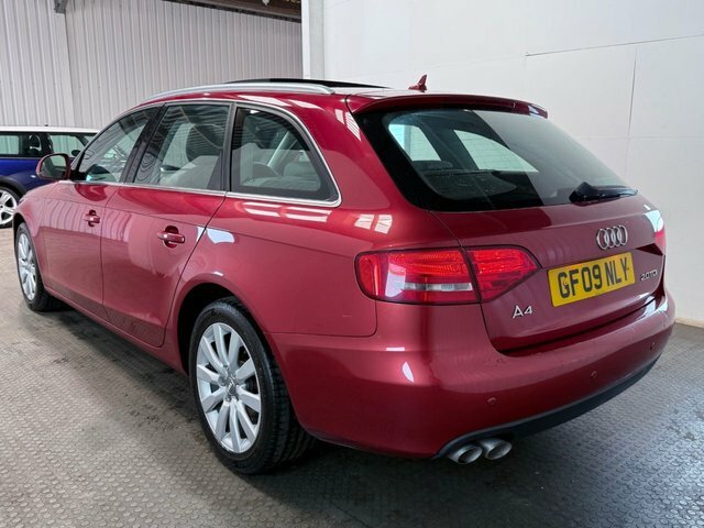 Audi A4 Avant Tdi Executive Se Silver #4