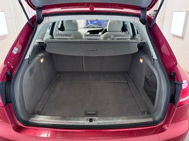 Audi A4 Avant Tdi Executive Se Silver #16