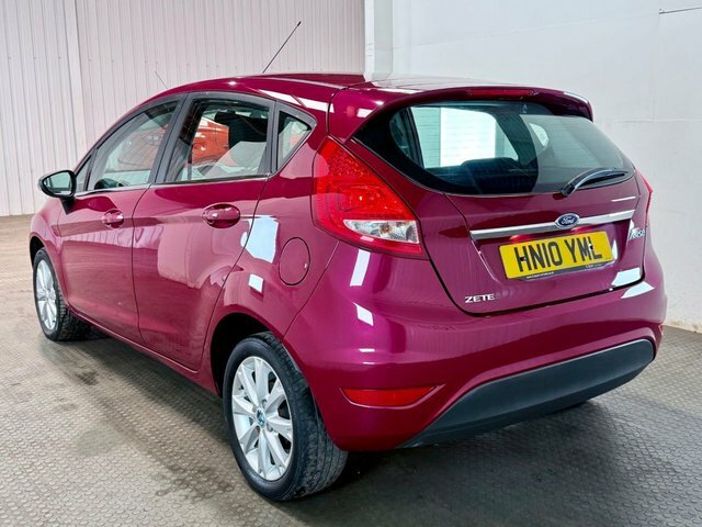 Ford Fiesta 2010 1.25 Zetec Hatchback 129 G Red #4