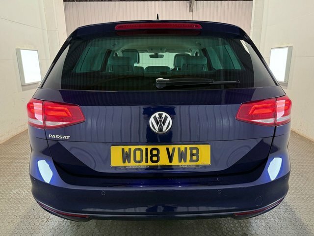 Volkswagen Passat 2018 2.0 Tdi Se Business Estate Dsg Eur Blue #5
