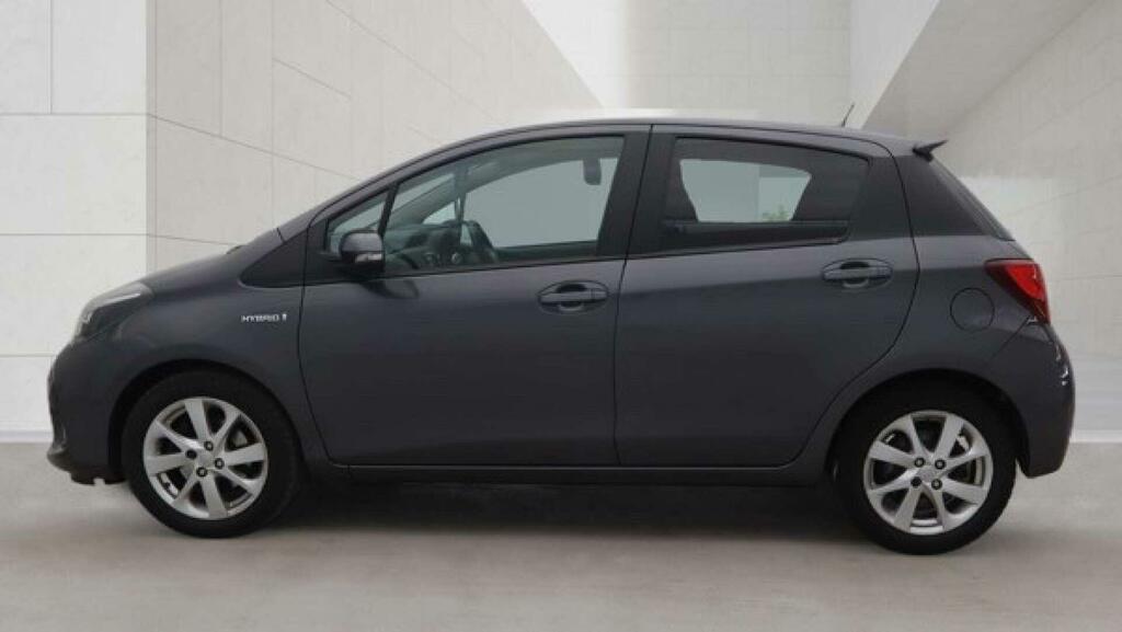Toyota Yaris Sport Grey #6