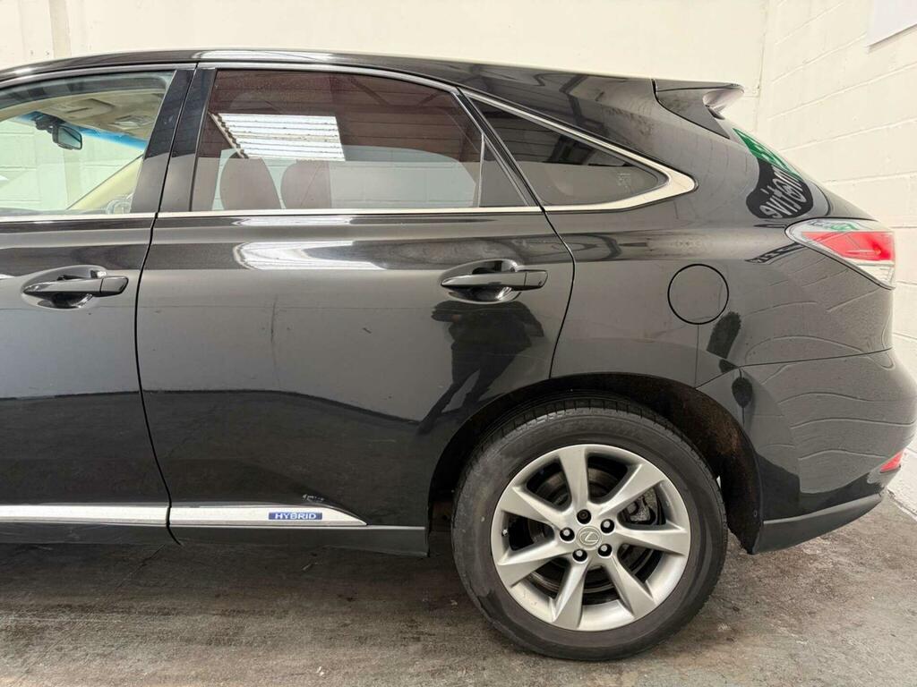 Lexus RX 450H Premier White #29