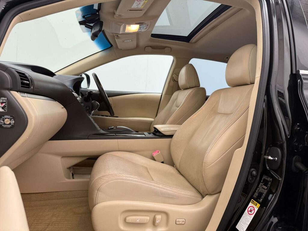 Lexus RX 450H Premier White #36