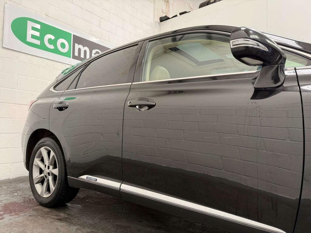 Lexus RX 450H Premier White #47