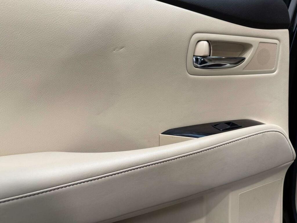 Lexus RX 450H Premier White #27