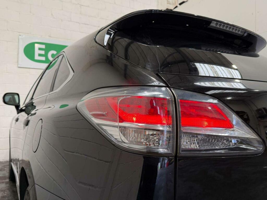 Lexus RX 450H Premier White #41