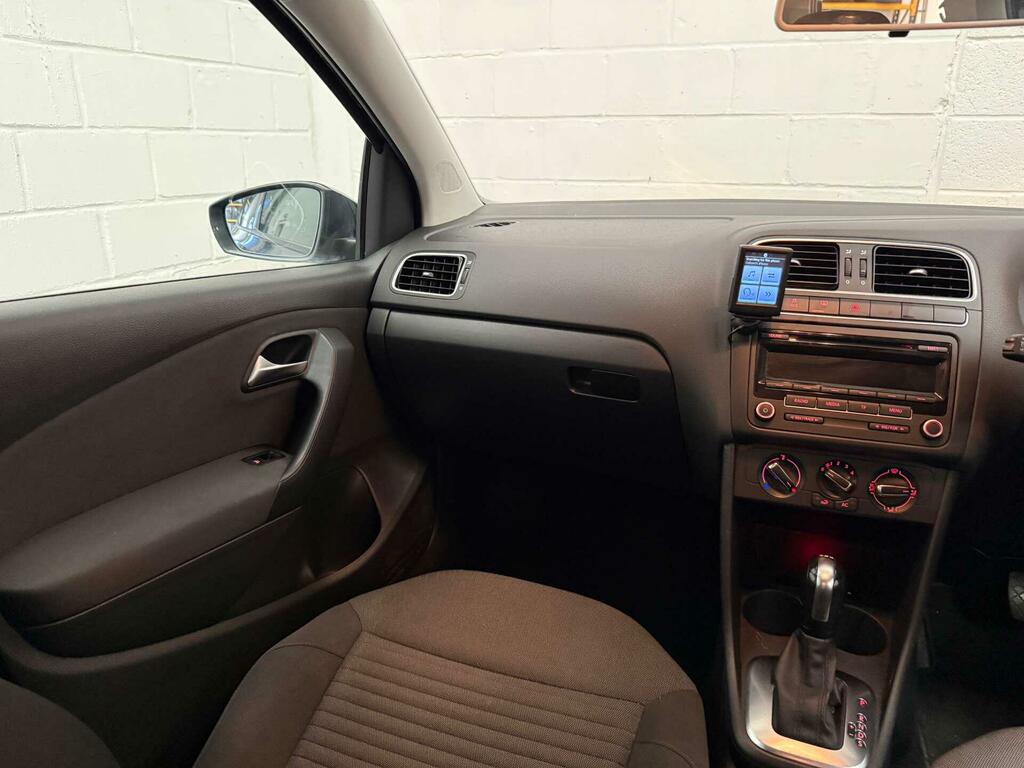 Volkswagen Polo Hatchback Silver #33