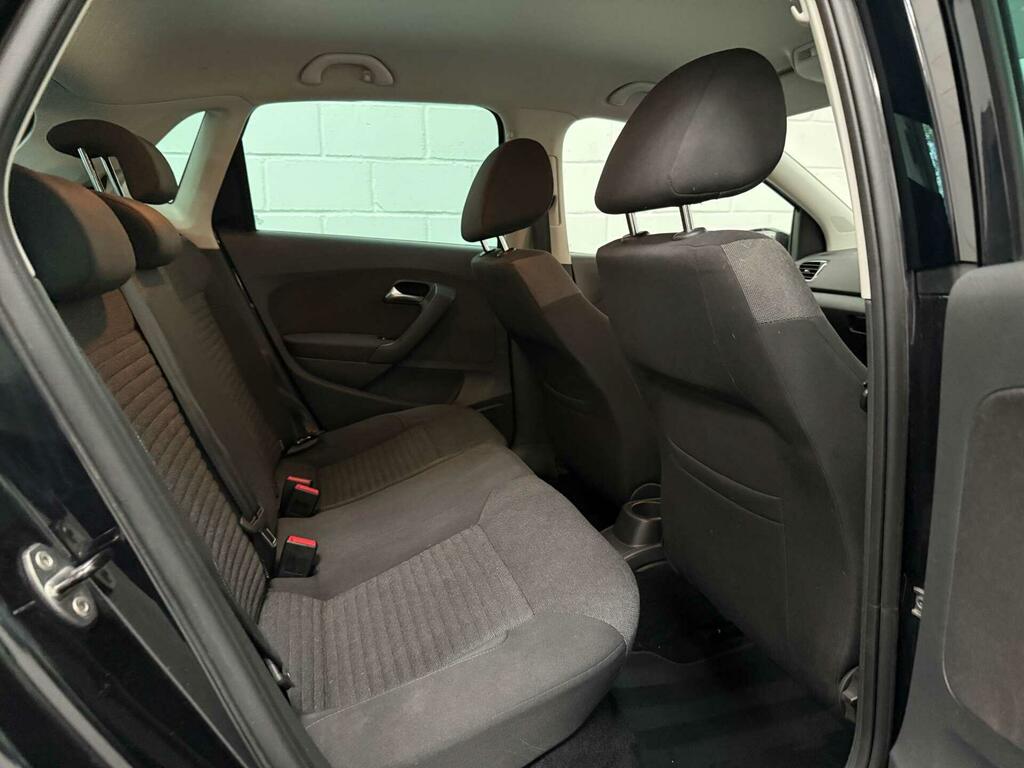 Volkswagen Polo Hatchback Silver #31