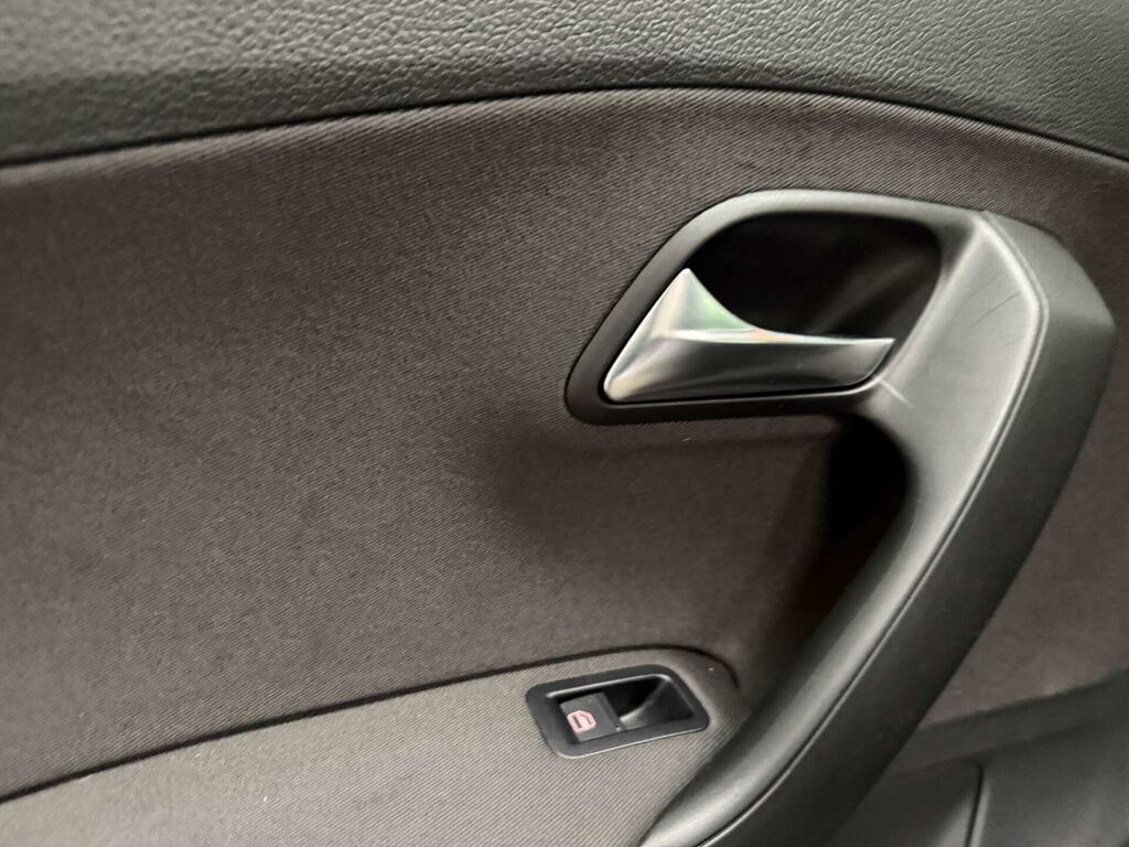 Volkswagen Polo Hatchback Silver #35