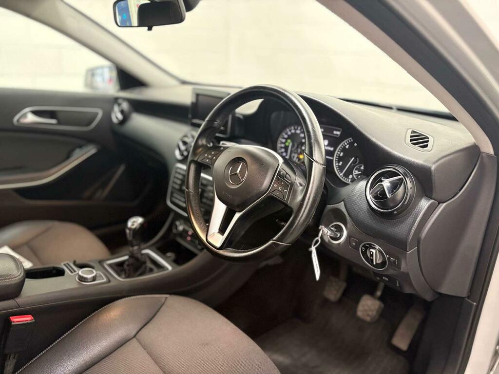 Mercedes-Benz A Class A250 Blueefficiency Amg Red #31
