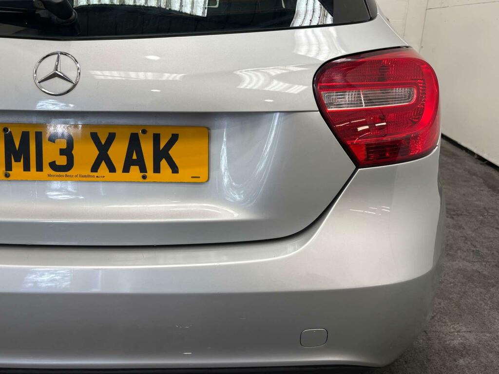 Mercedes-Benz A Class A250 Blueefficiency Amg Red #17