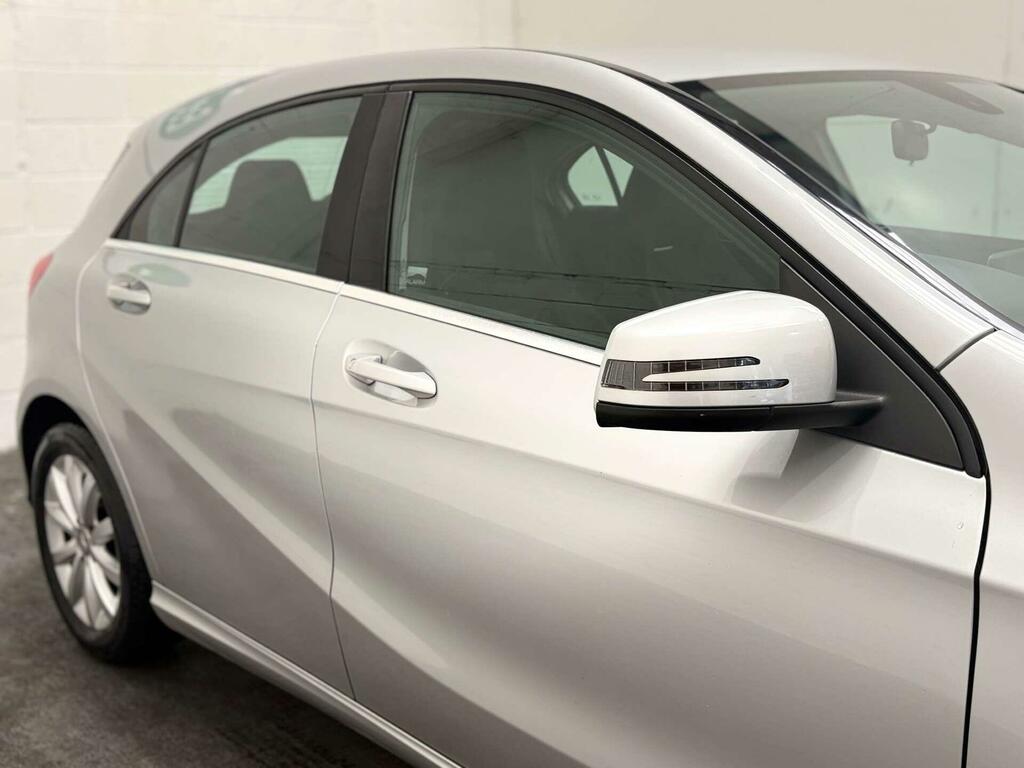 Mercedes-Benz A Class A250 Blueefficiency Amg Red #11