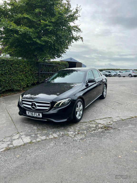 Mercedes-Benz E Class E220d Se 9G-tronic Black