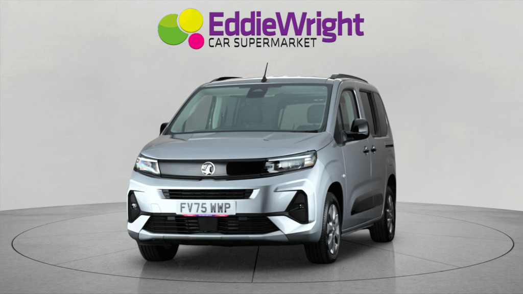 Vauxhall Combo-e Life 52Kwh 136 Bhp Ultimate Mpv Nq FV75WWP  #2