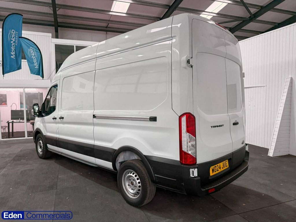 Ford Transit Custom 2L Leader WO24JUE White #2